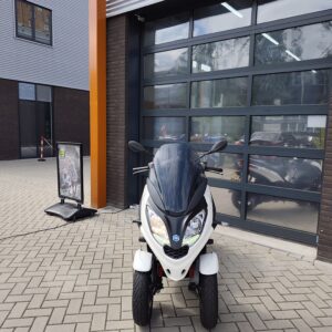 PIAGGIO MP3 300 HPE